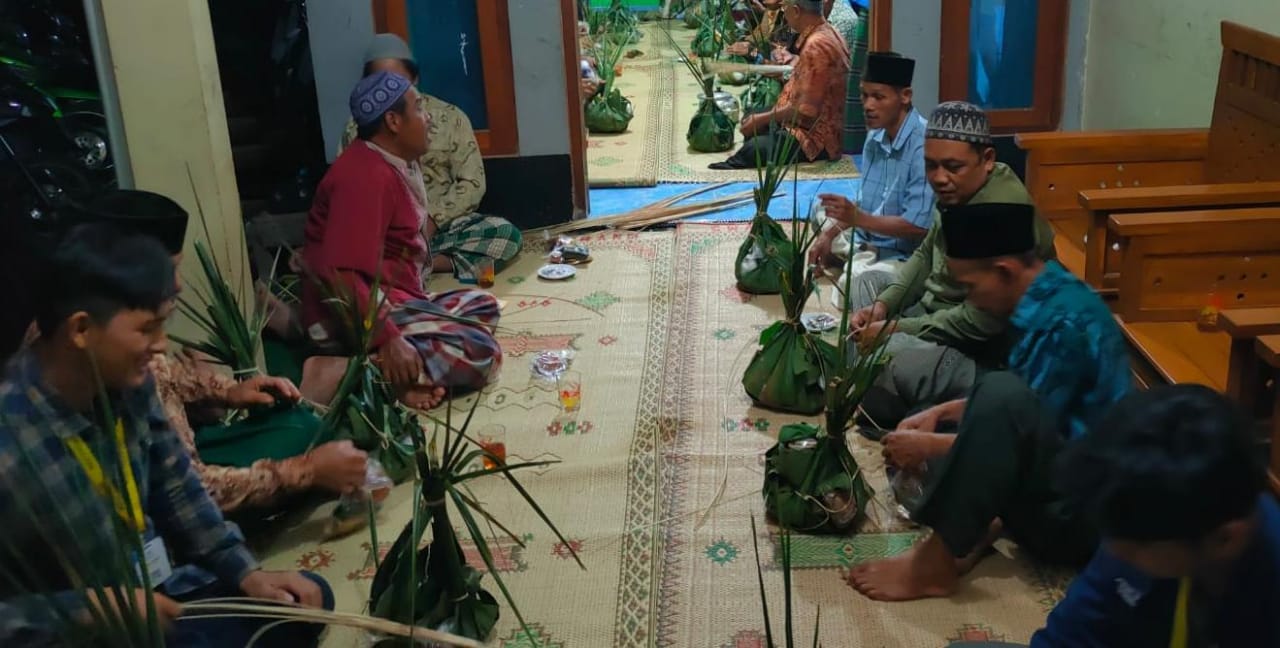 Tradisi Suronan Warga RT.051 Padukuhan Sangkrek